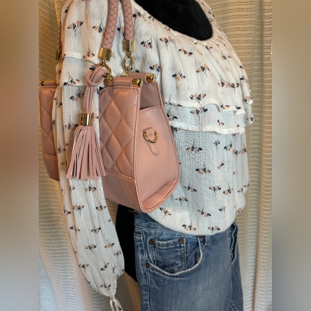 Bebe Winnie Mini Shopper Crossbody Bag - NWT - Picture 10 of 11